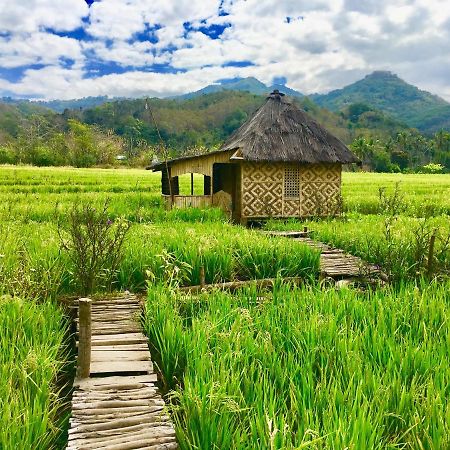 Tado Homestay Limbung Экстерьер фото